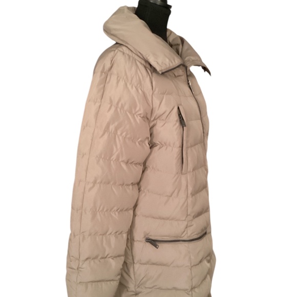 DKNY Puffy Jacket - Picture 2 of 10